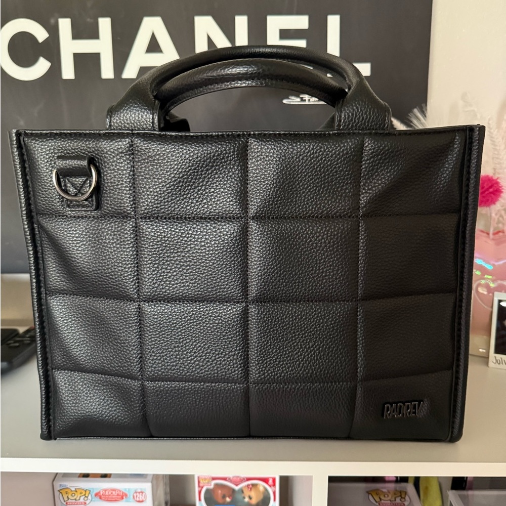 Rad Rev boxy tote